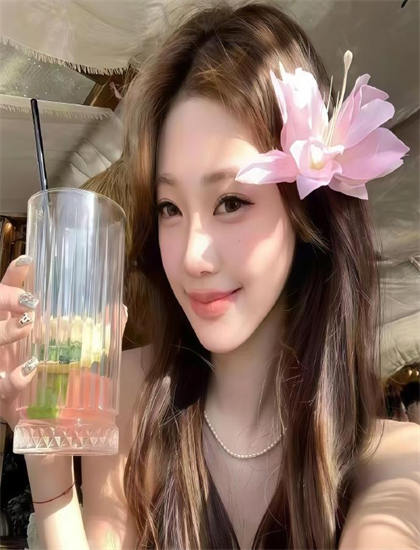 欧美日韩在线播放重大消息_日韩亚洲电影AV_新编辑部的故事在线观看